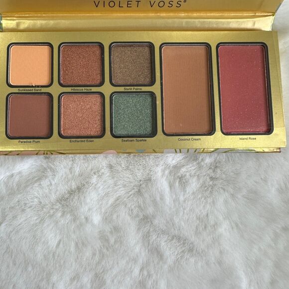 Violet Voss Pretty in Paradise All in One Face & Eyeshadow Palette - Picture 10 of 11